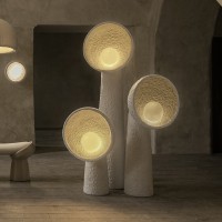 <a href=https://www.galeriegosserez.com/artistes/yakusha-victoria.html>Victoria Yakusha </a> - Soniah - Floor lamp (Small)
